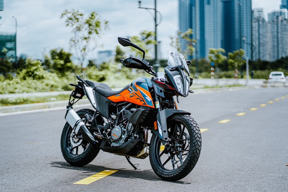 Giá xe KTM 390 cc - Nakedbike, Sportbike và Adventure từ 200 triệu