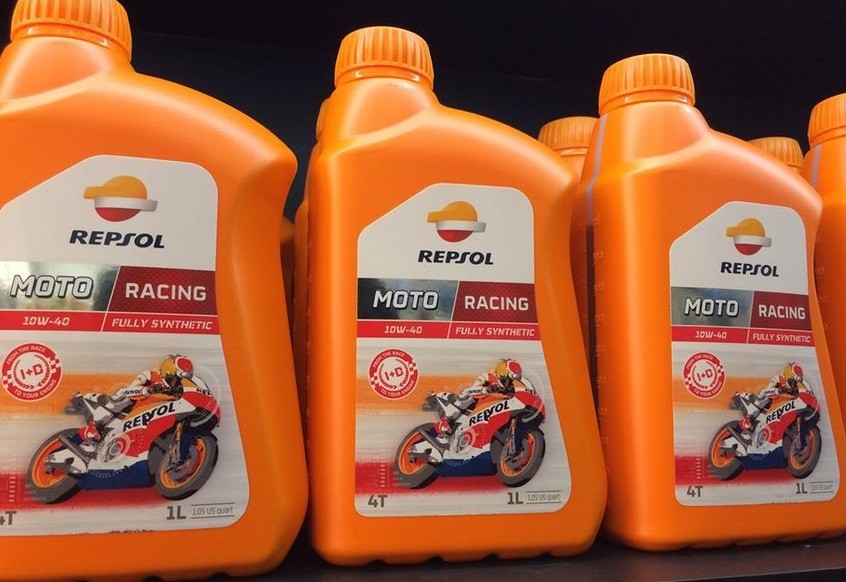 Repsol Moto Racing 4T là gợi ý cho Exciter 150 nên thay nhớt gì