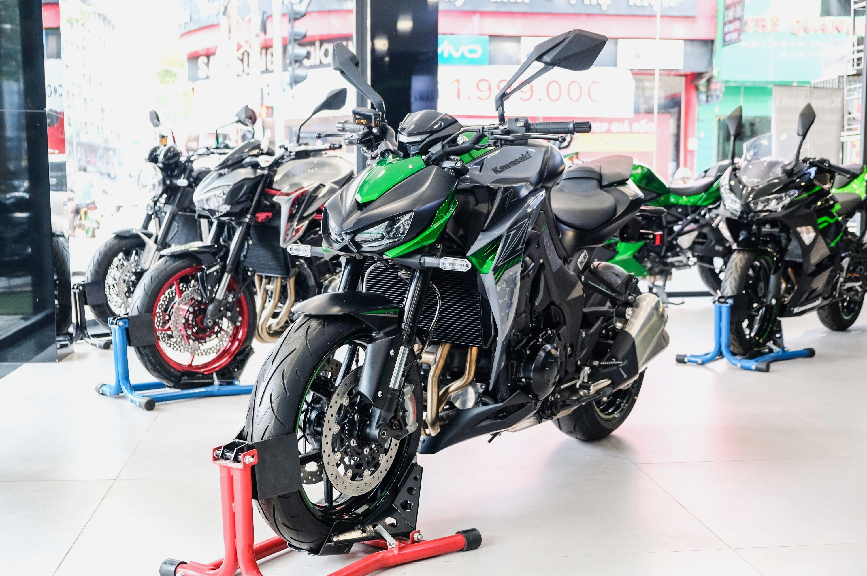 Mô hình Xe mô tô Kawasaki Z1000 R Green 118 Welly Chính Hãng Giá Rẻ