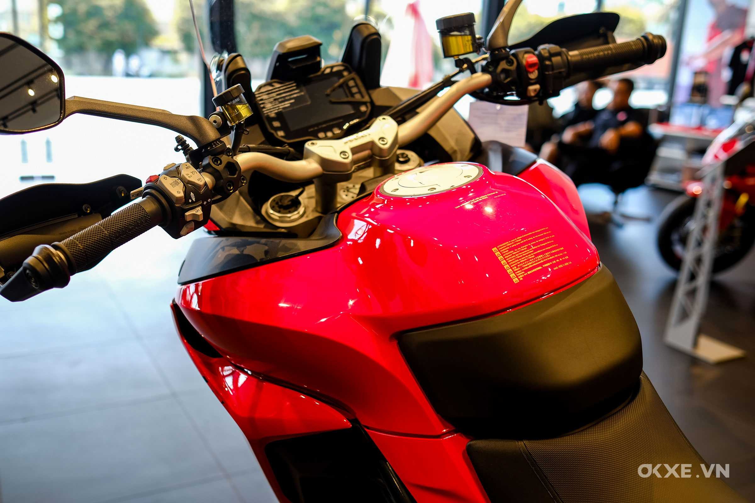 Ducati Multistrada V2 S 2022 giá 617 triệu đồng có gì đặc biệt