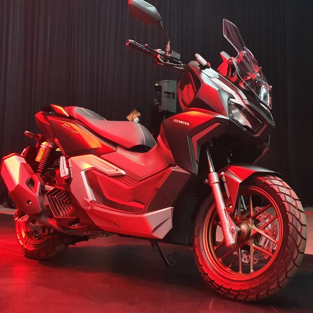 Honda ADV 160 2022 Ra Mắt, Giá Tương đương Air Blade 160