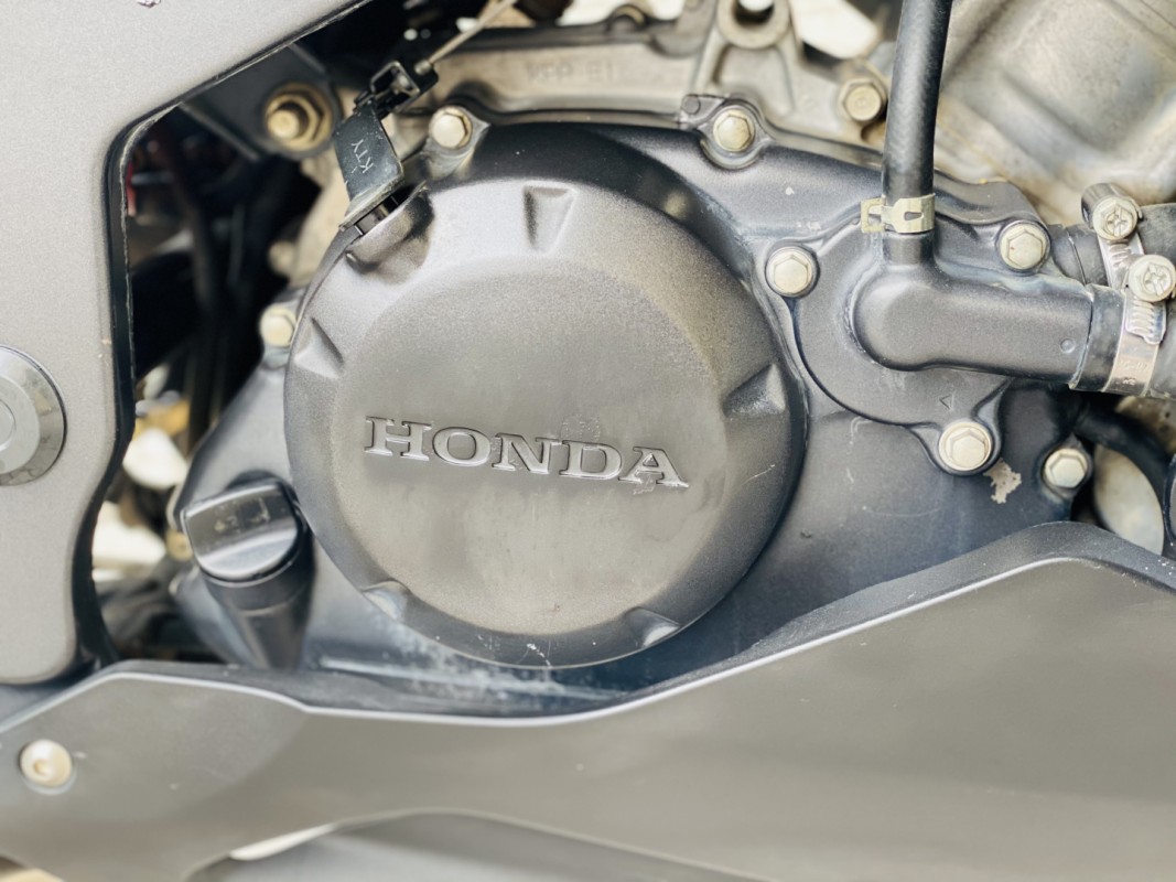 Honda CBR 150 R